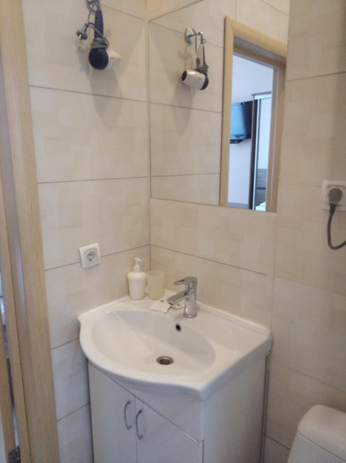 Best Season Apart Hotel Kiev Esterno foto
