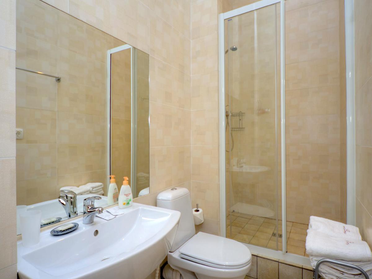 Best Season Apart Hotel Kiev Esterno foto