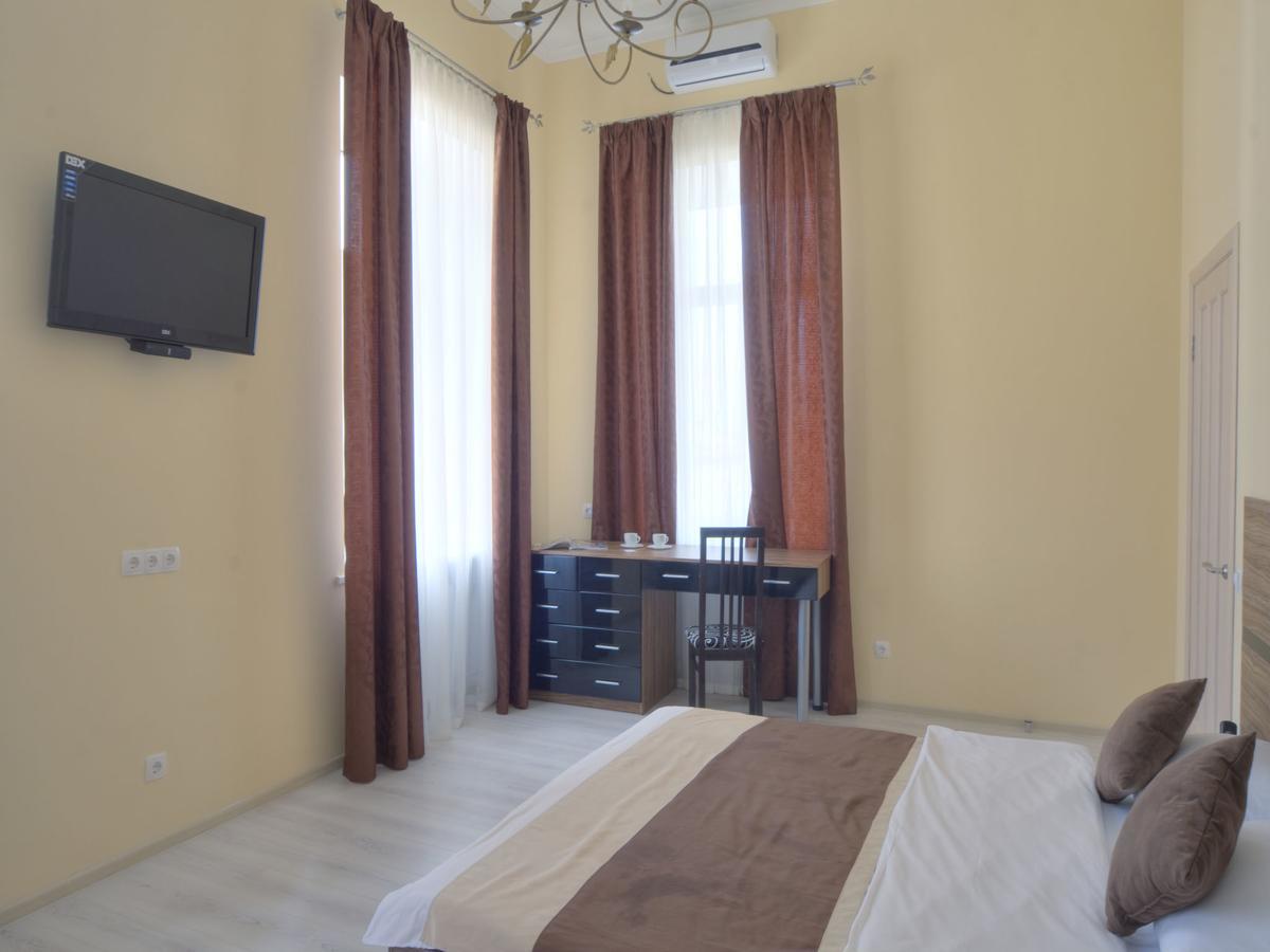 Best Season Apart Hotel Kiev Esterno foto
