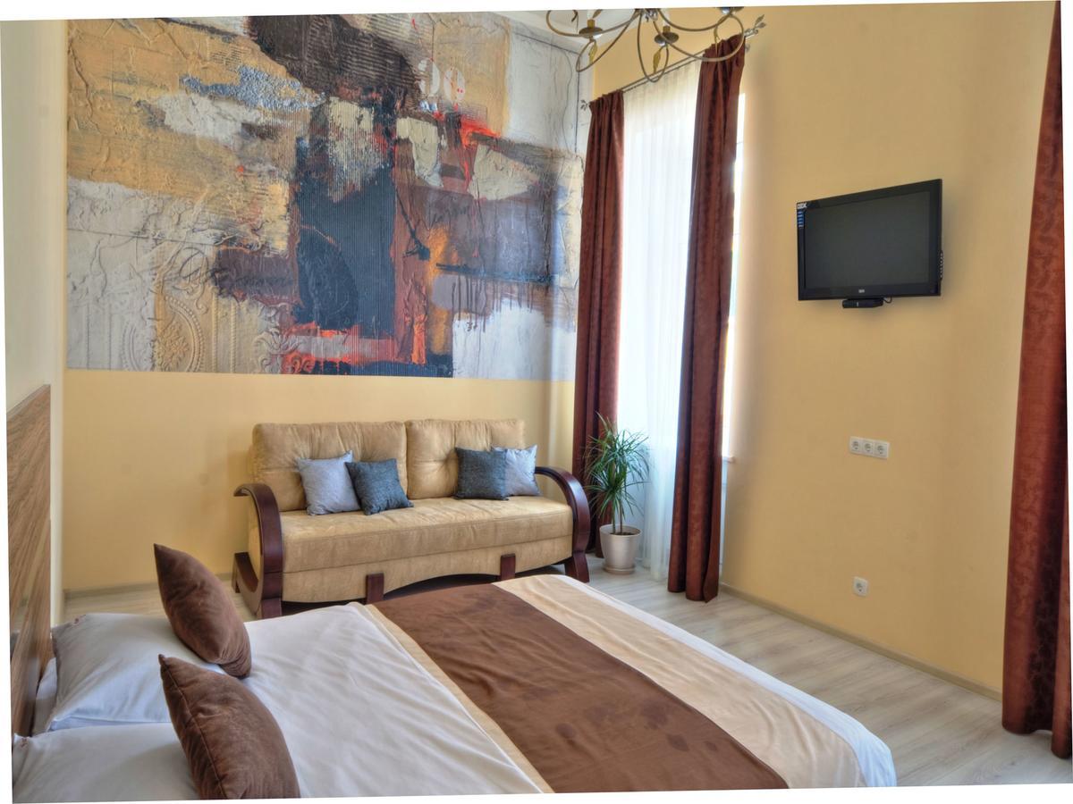 Best Season Apart Hotel Kiev Esterno foto