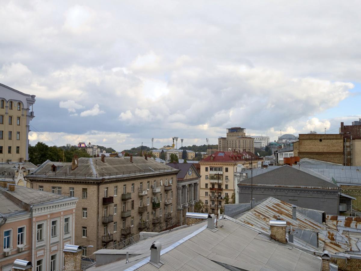 Best Season Apart Hotel Kiev Esterno foto